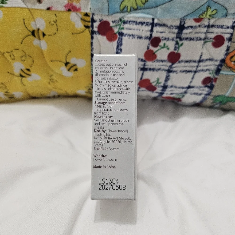 Midsummer Fairytales Velvet Embossed‎ Blush (01 Blooming Day)